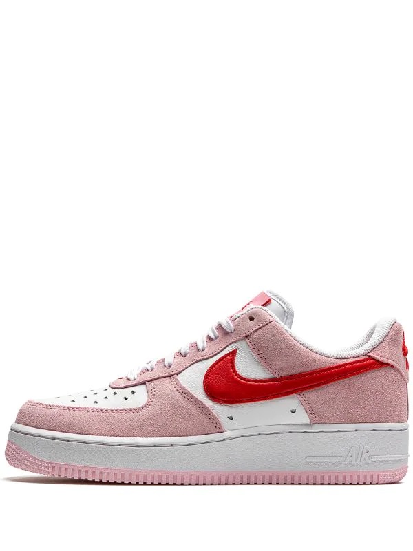 Nike
Air Force 1 "Valentine's Day Love Letter" sneakers